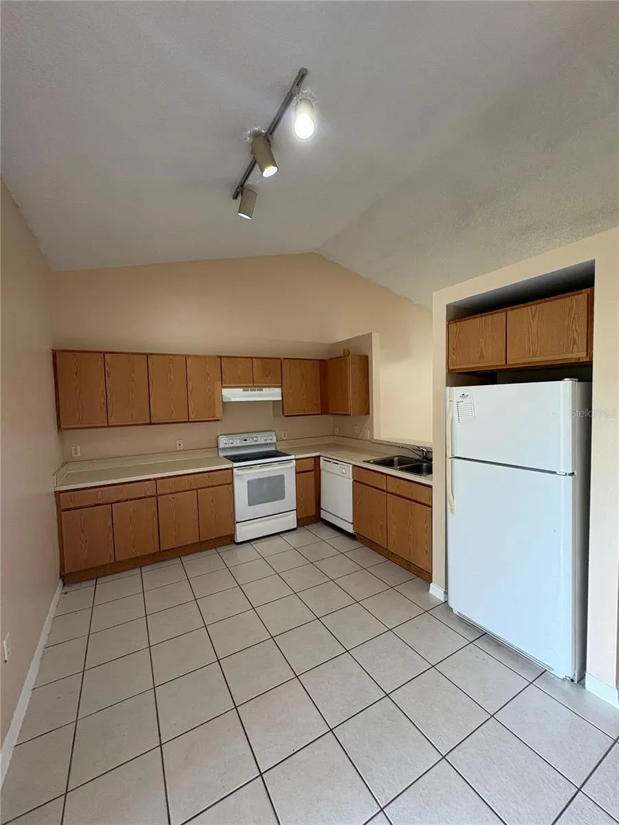 64 CORDONA DRIVE #A Kissimmee, FL 34758