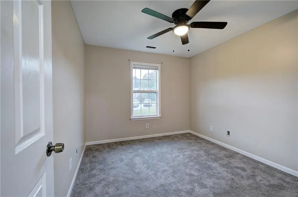 258 Hunters Crossing SE Calhoun, GA 30701