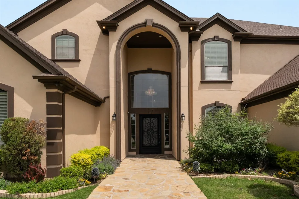 2627 Wells Court Cedar Hill, TX 75104