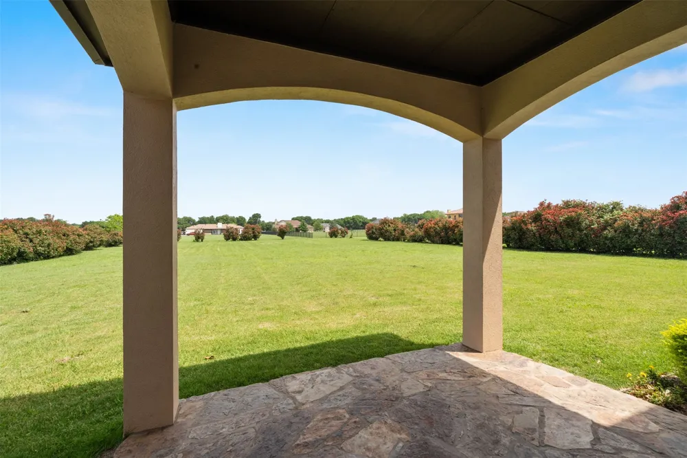 2627 Wells Court Cedar Hill, TX 75104