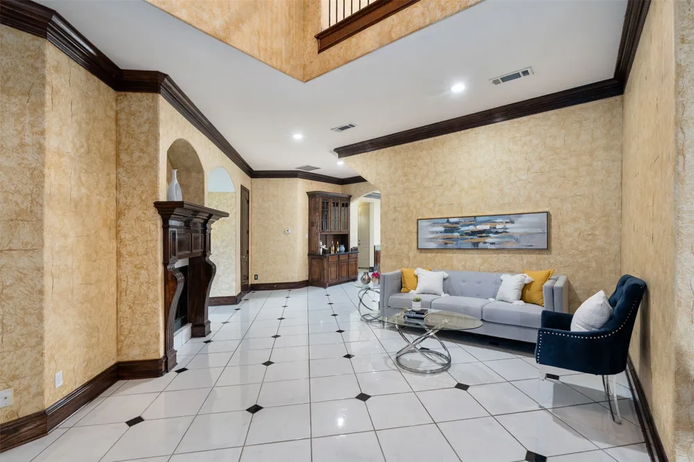 2627 Wells Court Cedar Hill, TX 75104