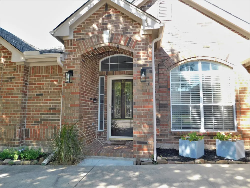 1119 Postwood Drive Corinth, TX 76210
