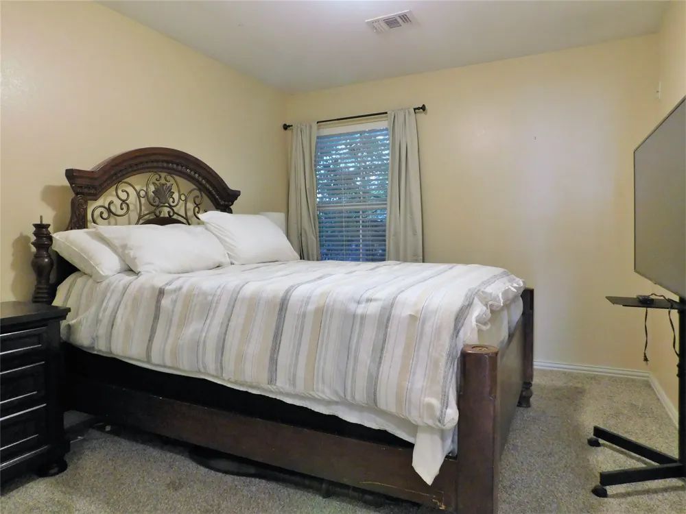 1119 Postwood Drive Corinth, TX 76210