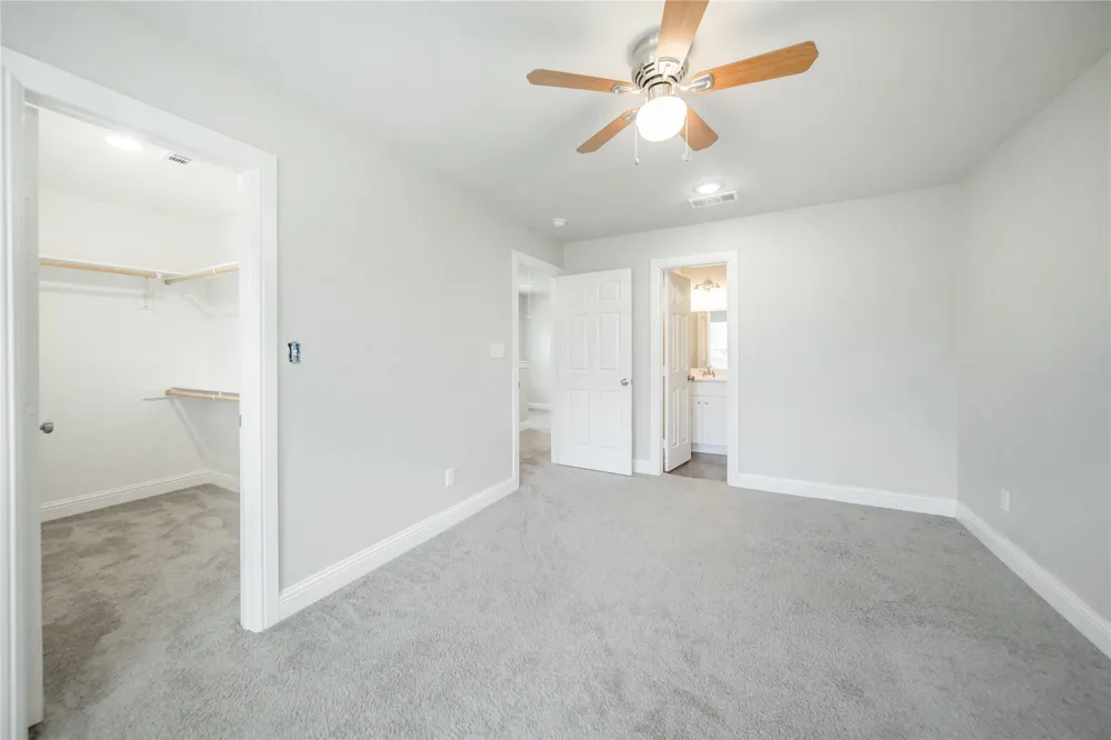 1016 W Ford Street Denison, TX 75020