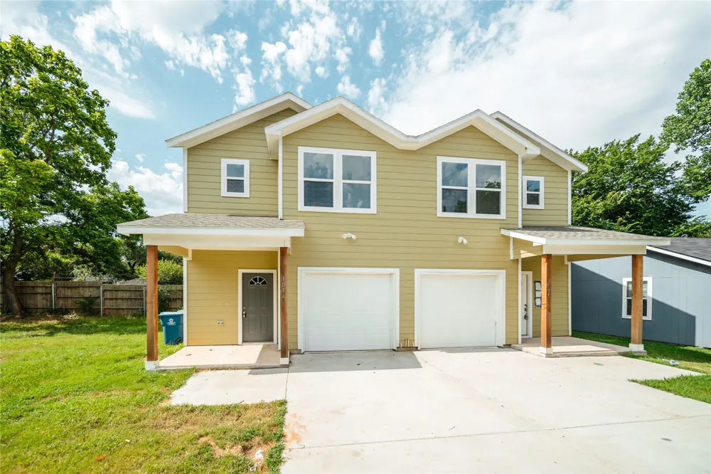 1016 W Ford Street Denison, TX 75020