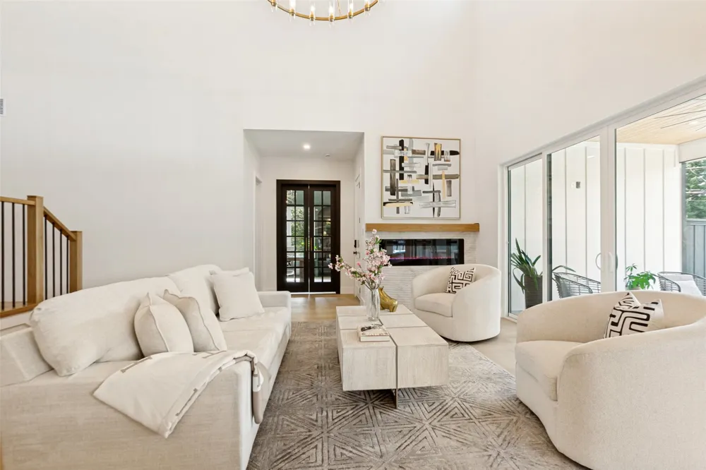 13723 Far Hills Lane Dallas, TX 75240