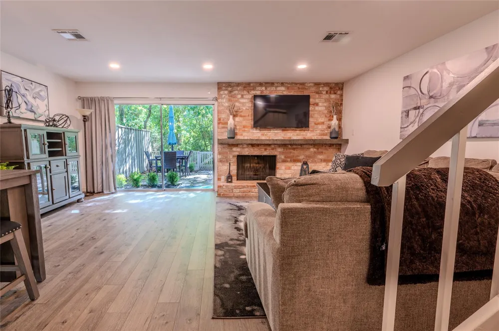 2306 W Settlers Way The Woodlands, TX 77380