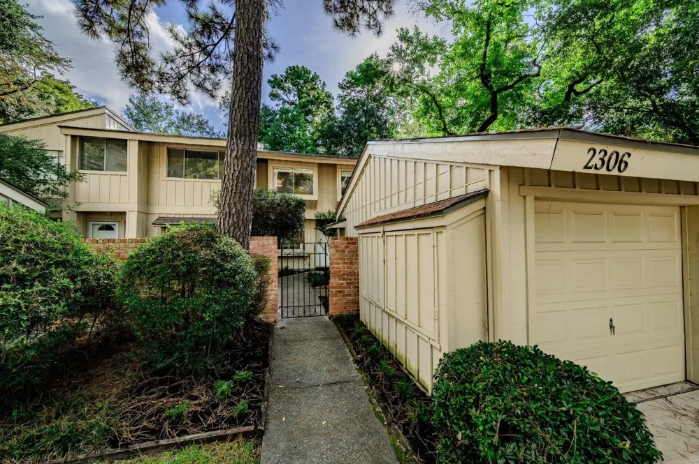 2306 W Settlers Way The Woodlands, TX 77380