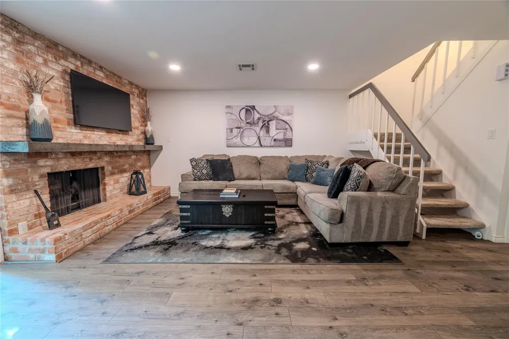 2306 W Settlers Way The Woodlands, TX 77380