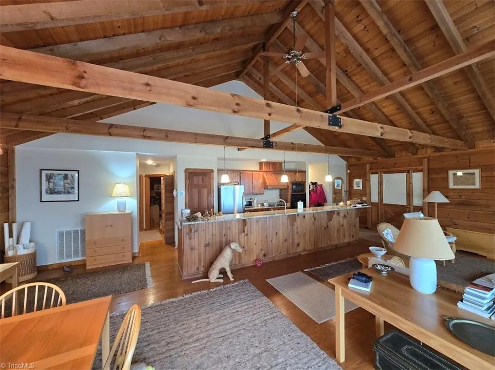 979 Wagon Road Warrensville, NC 28693