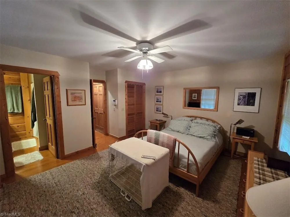 979 Wagon Road Warrensville, NC 28693