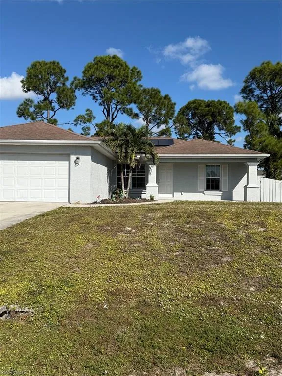 3122 12th Street SW Lehigh Acres, FL 33976