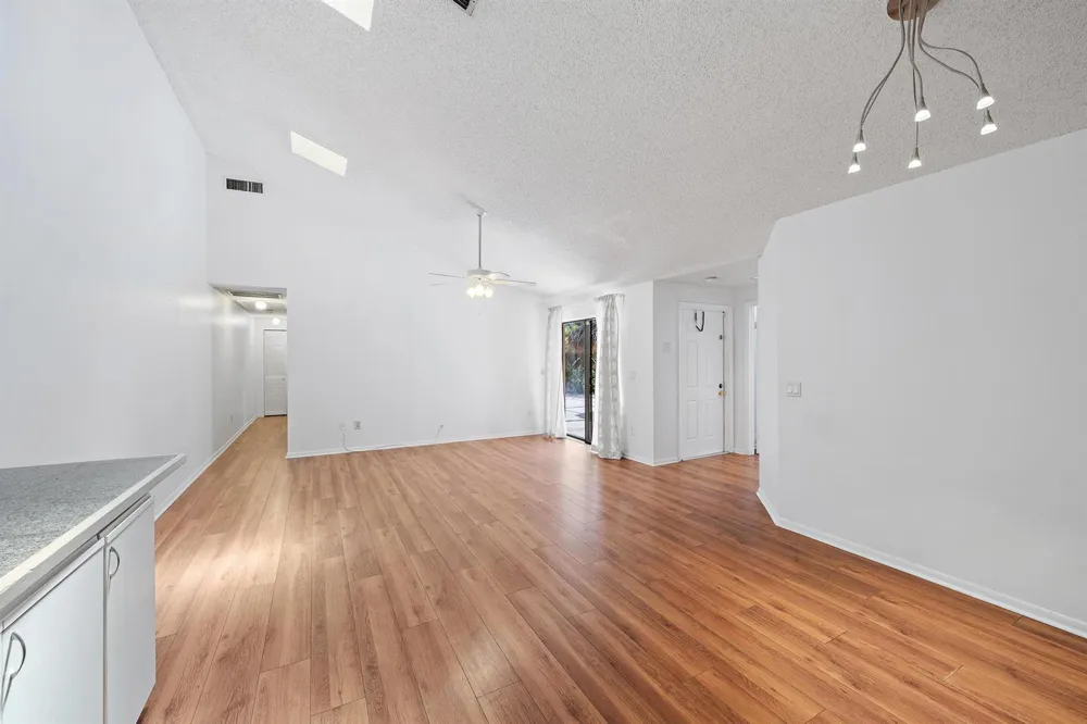 5590 Golden Eagle Circle Palm Beach Gardens, FL 33418