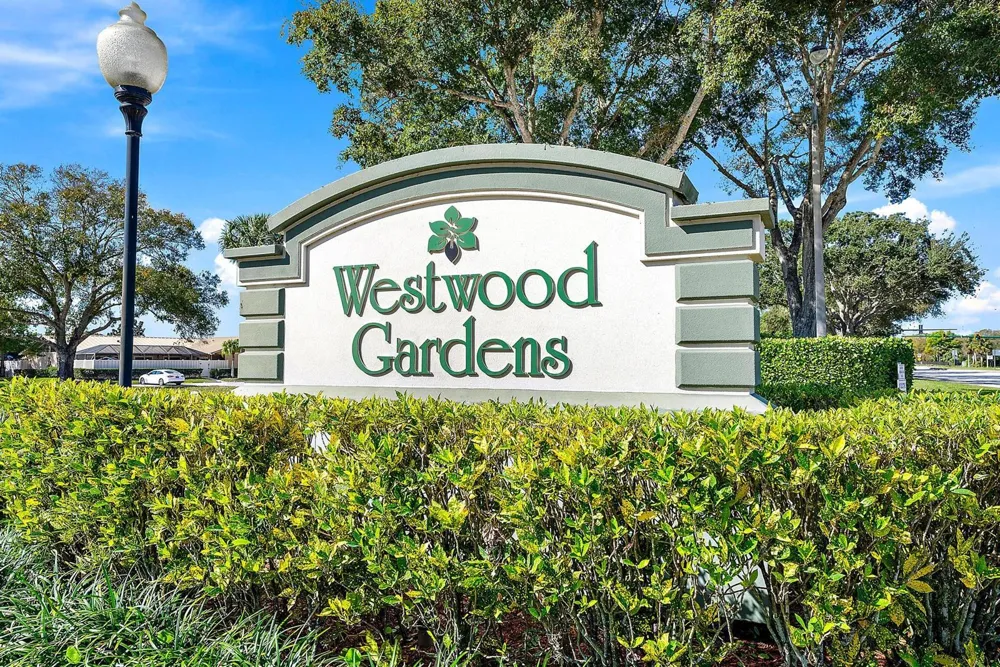 5590 Golden Eagle Circle Palm Beach Gardens, FL 33418