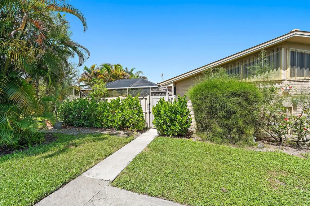 5590 Golden Eagle Circle Palm Beach Gardens, FL 33418