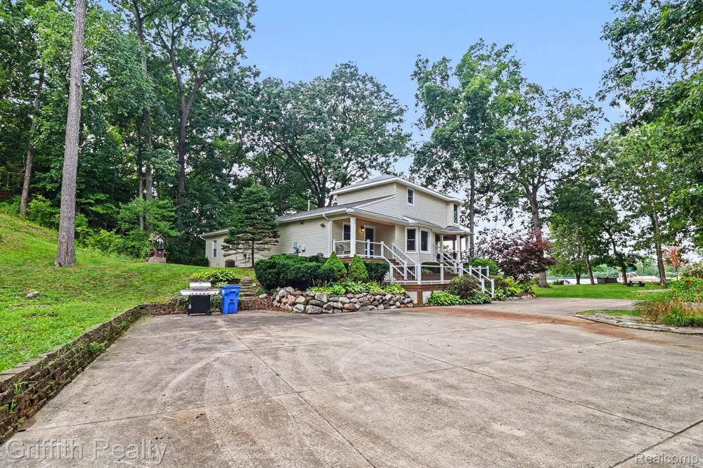 4550 Clifford Road Genoa Township, MI 48116