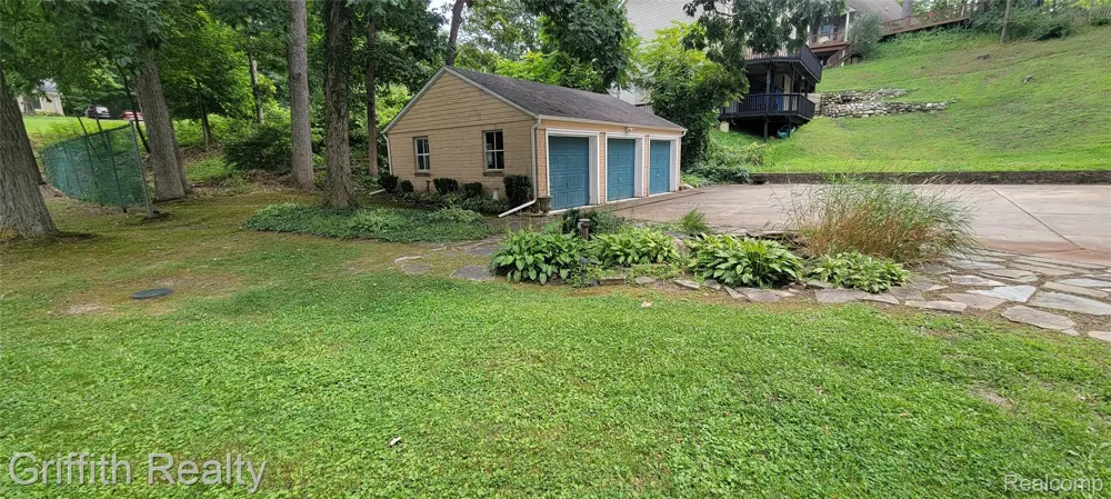 4550 Clifford Road Genoa Township, MI 48116