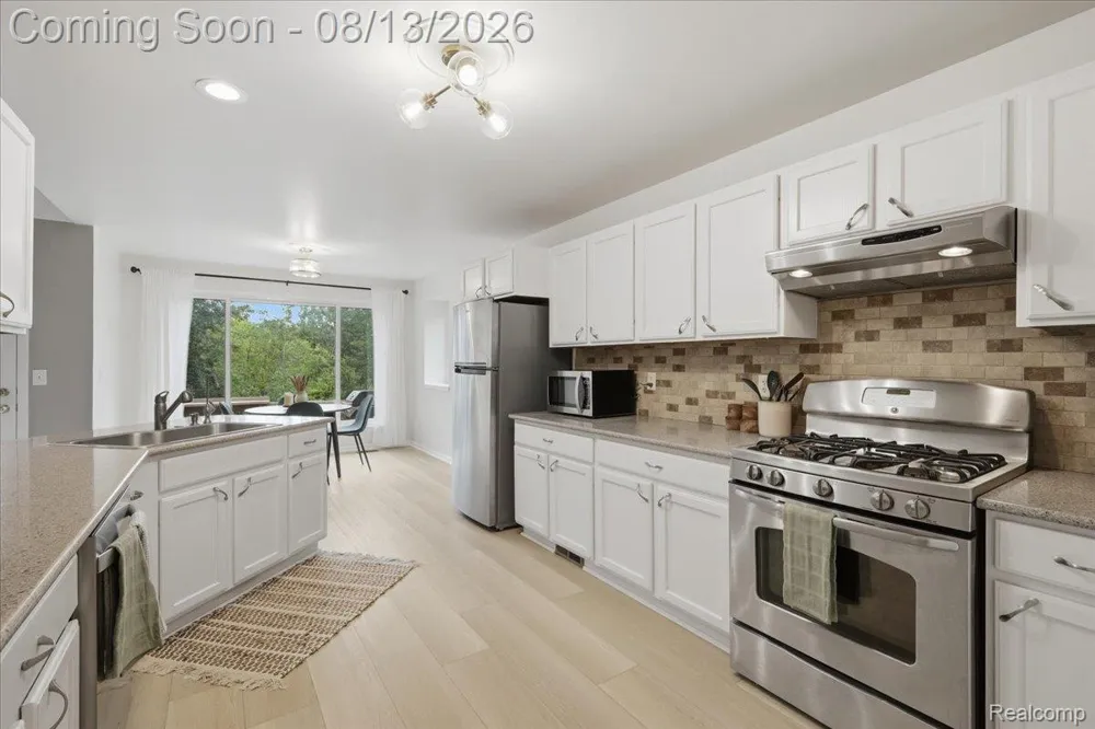 1393 Remsing Street Hartland Township, MI 48353