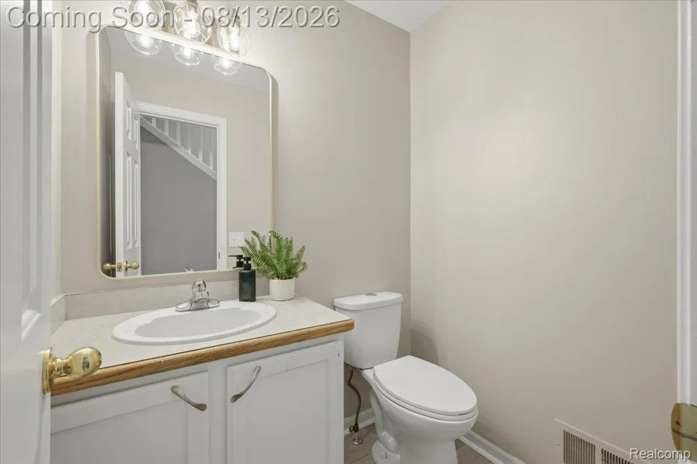 1393 Remsing Street Hartland Township, MI 48353