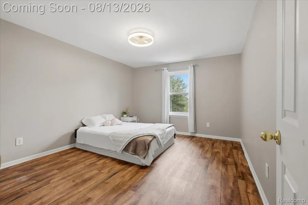 1393 Remsing Street Hartland Township, MI 48353
