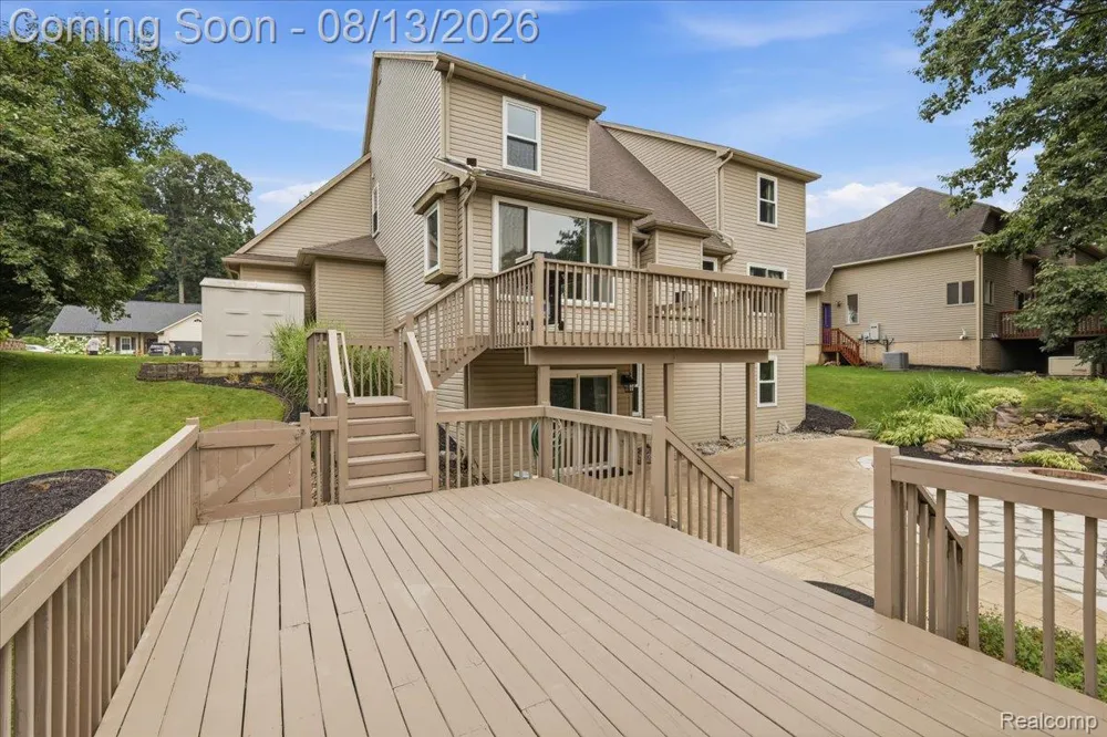 1393 Remsing Street Hartland Township, MI 48353
