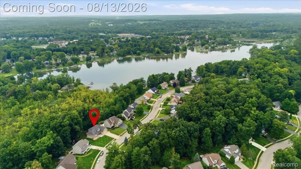 1393 Remsing Street Hartland Township, MI 48353