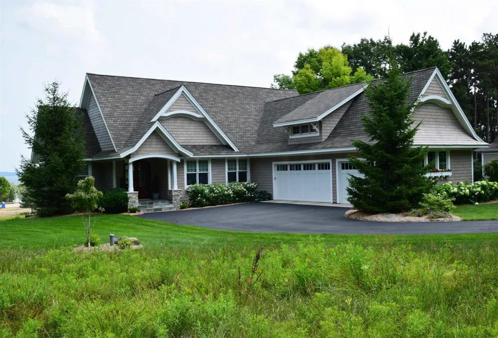5554 S Spyglass Ridge Drive Bingham Township, MI 49682