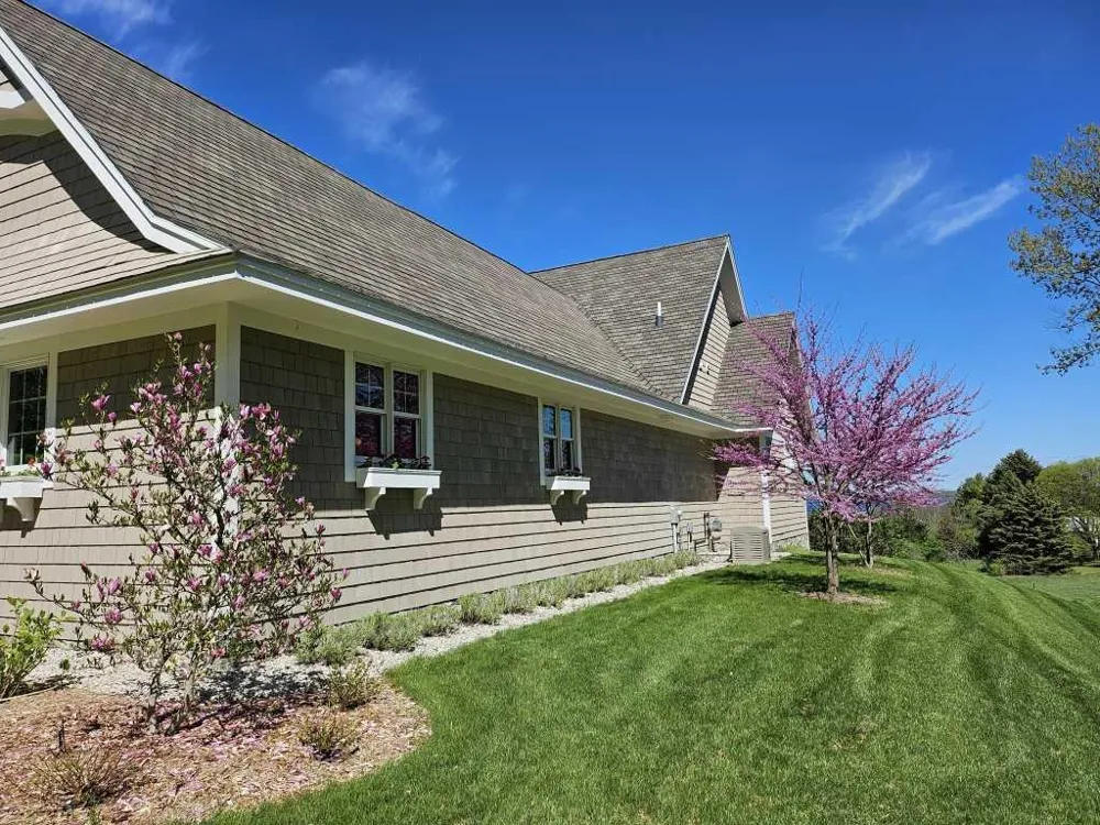 5554 S Spyglass Ridge Drive Bingham Township, MI 49682