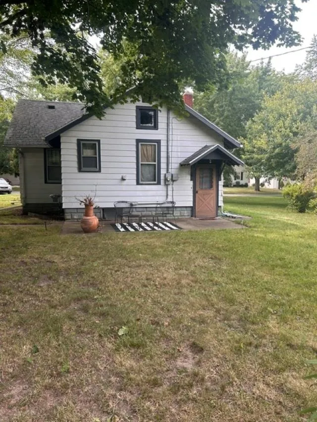 321 S State Street Alma City, MI 48801