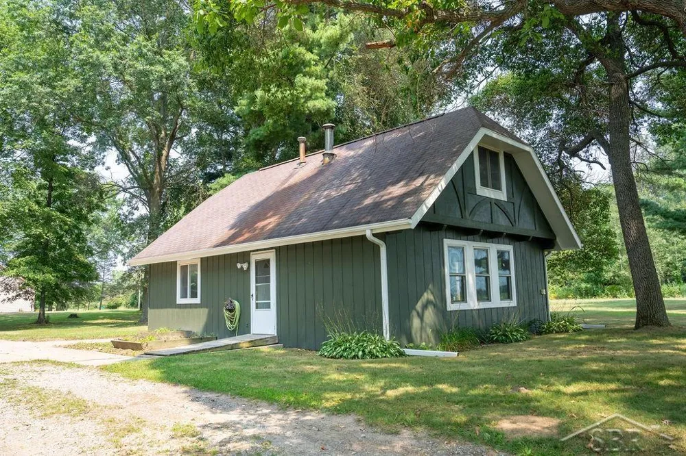 5959 Busch Road Taymouth Township, MI 48415