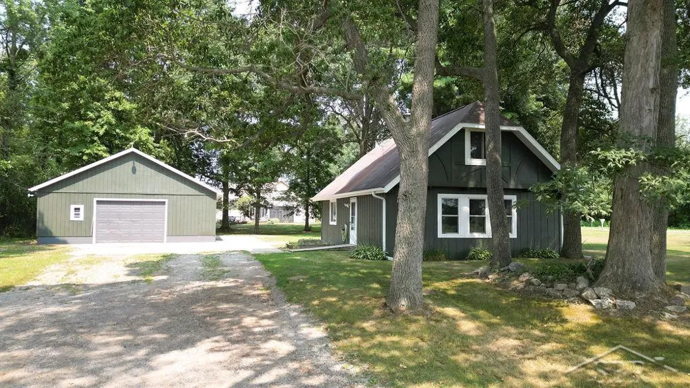 5959 Busch Road Taymouth Township, MI 48415