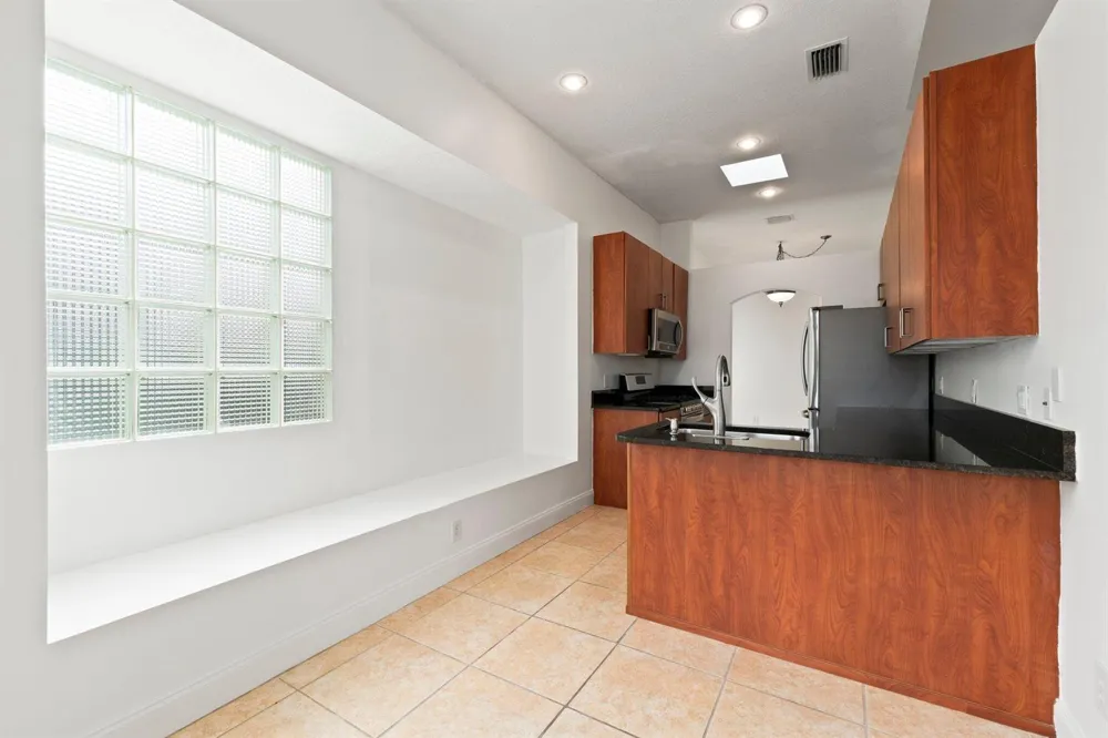435 SW JEFFERSON CIRCLE Port St. Lucie, FL 34986