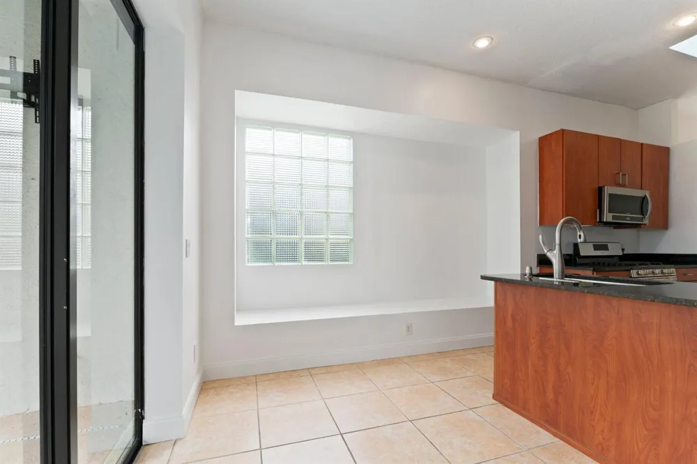435 SW JEFFERSON CIRCLE Port St. Lucie, FL 34986