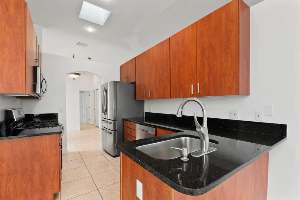 435 SW JEFFERSON CIRCLE Port St. Lucie, FL 34986