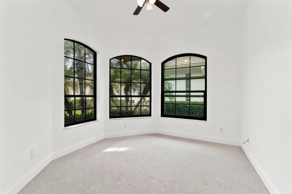 435 SW JEFFERSON CIRCLE Port St. Lucie, FL 34986