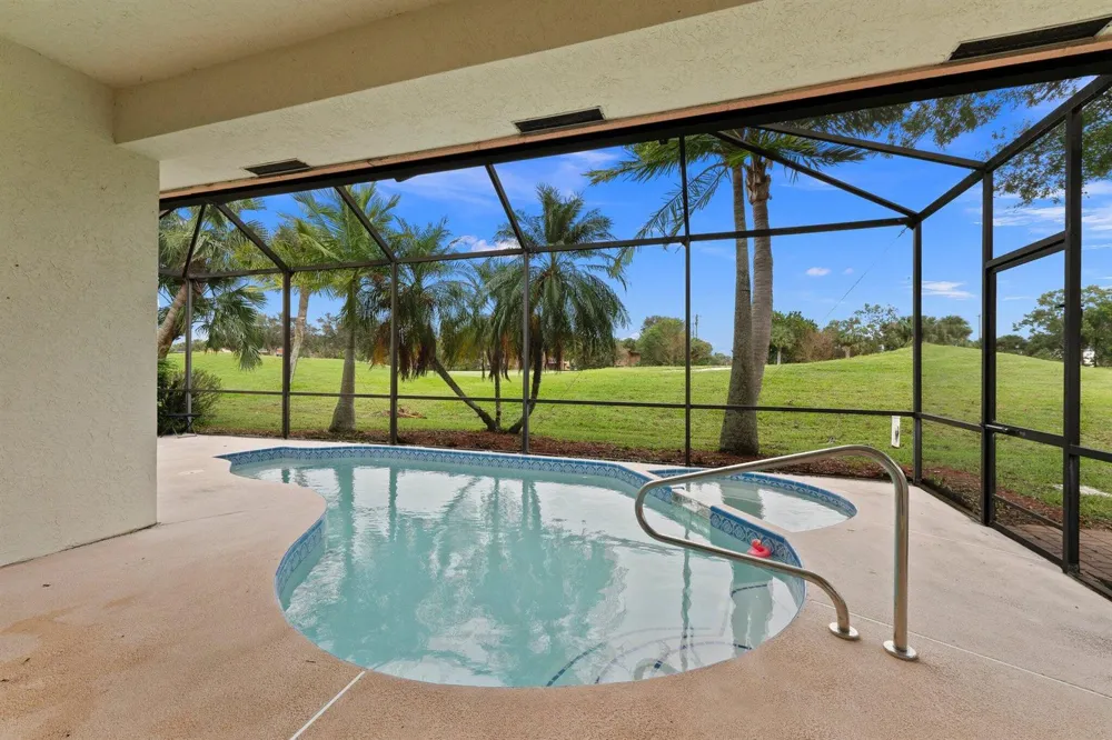 435 SW JEFFERSON CIRCLE Port St. Lucie, FL 34986
