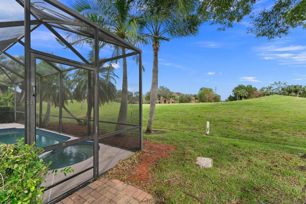 435 SW JEFFERSON CIRCLE Port St. Lucie, FL 34986