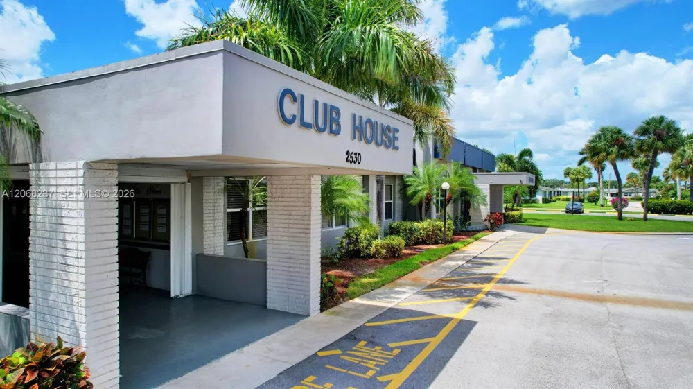 2666 Emory Dr east #F West Palm Beach, FL 33415