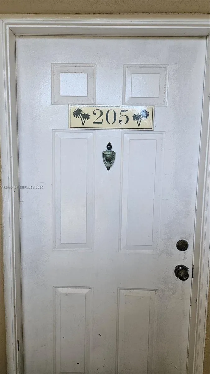 815 W Boynton Beach Blvd #4-205 Boynton Beach, FL 33426