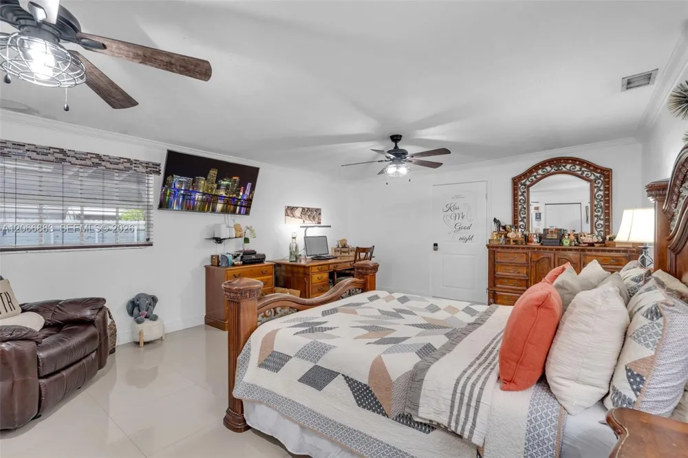 20514 NW 44th Pl Miami Gardens, FL 33055