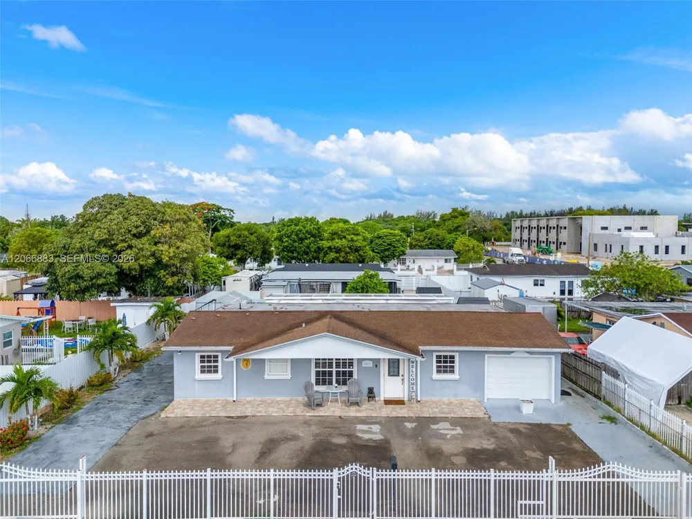 20514 NW 44th Pl Miami Gardens, FL 33055