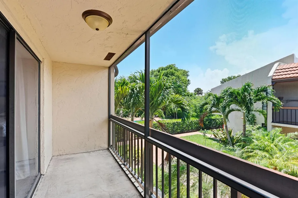 721 SE 1ST WAY #C11 Deerfield Beach, FL 33441