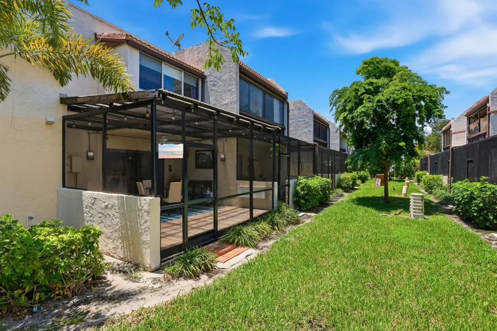 721 SE 1ST WAY #C11 Deerfield Beach, FL 33441
