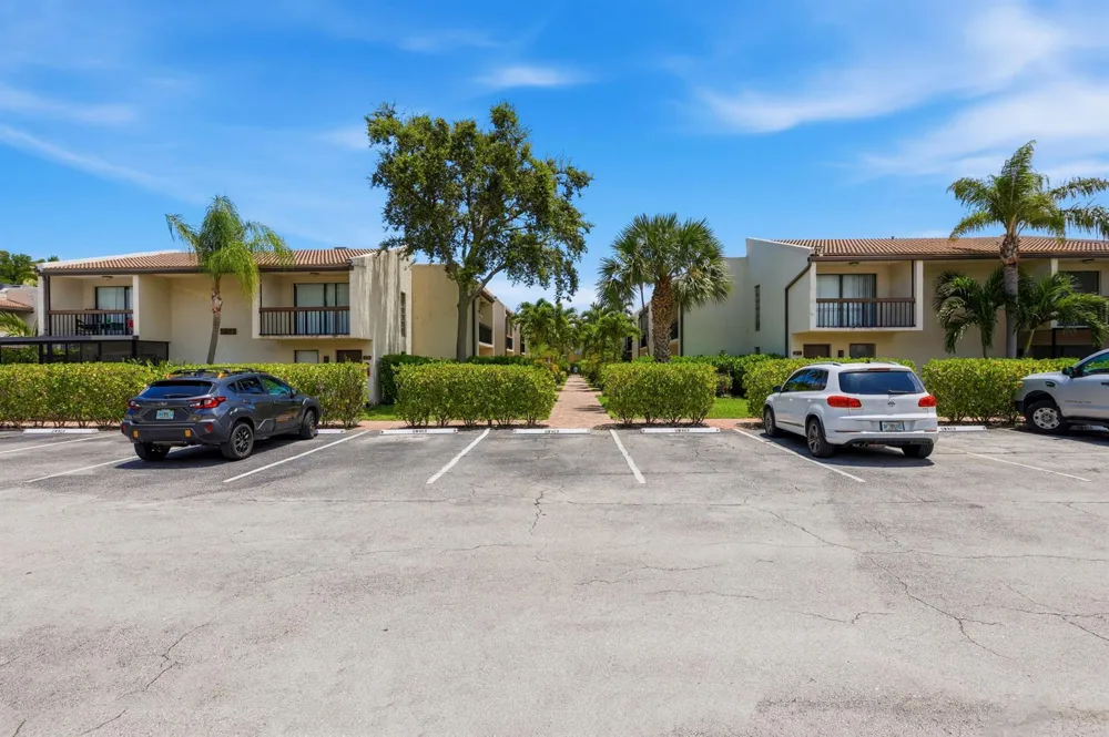 721 SE 1ST WAY #C11 Deerfield Beach, FL 33441