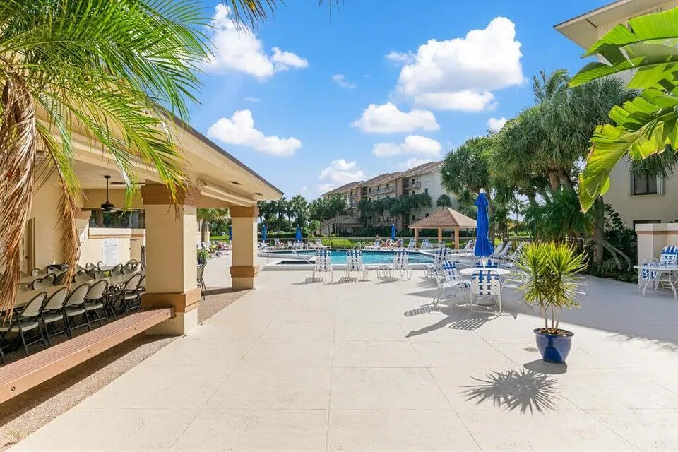2101 Marina Isle Way #203 Jupiter, FL 33477
