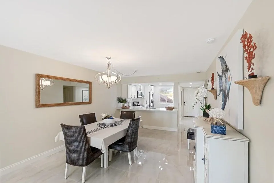 2101 Marina Isle Way #203 Jupiter, FL 33477