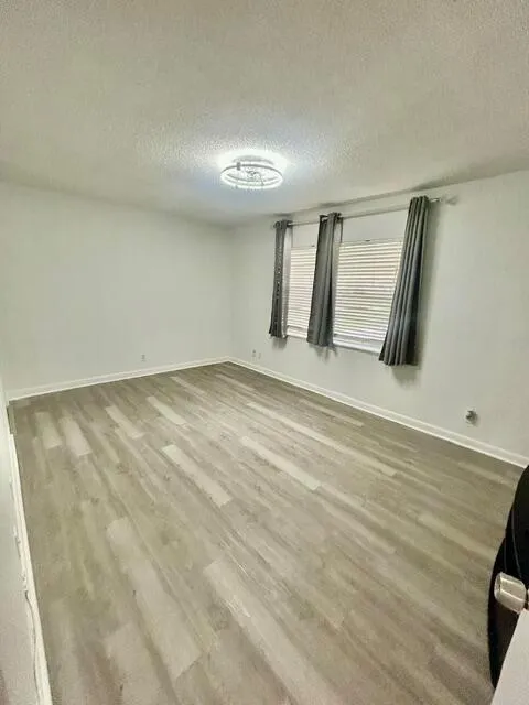 120 Sparrow Drive #115 Royal Palm Beach, FL 33411