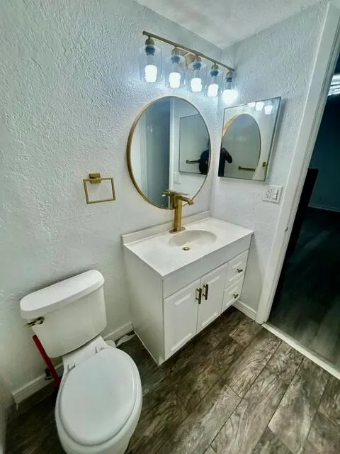 120 Sparrow Drive #115 Royal Palm Beach, FL 33411