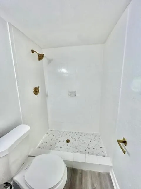 120 Sparrow Drive #115 Royal Palm Beach, FL 33411