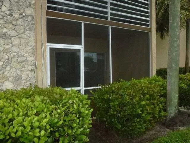 120 Sparrow Drive #115 Royal Palm Beach, FL 33411